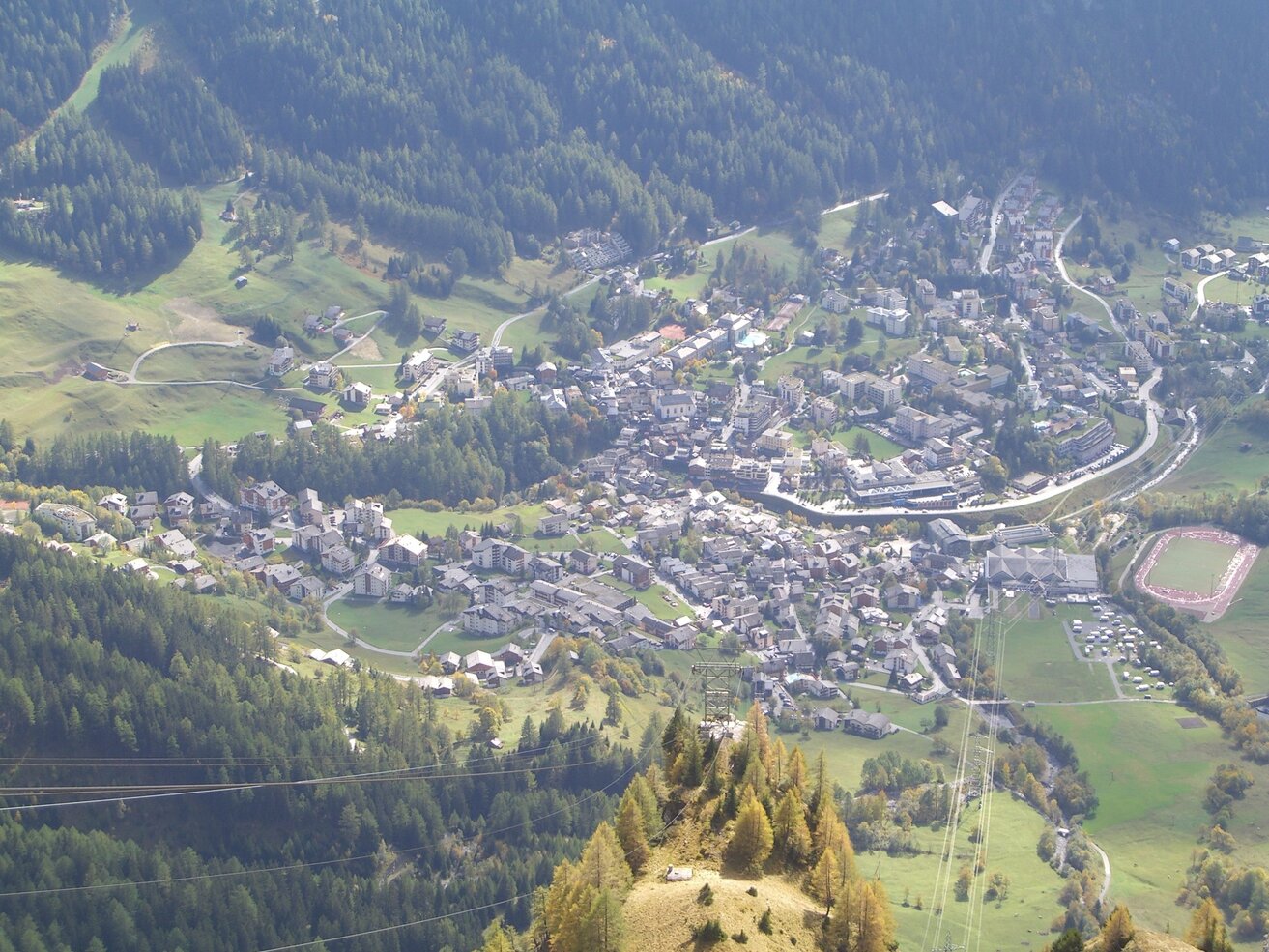 Leukerbad_aerial_view